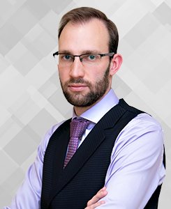 Эксперт, фирма '1С'